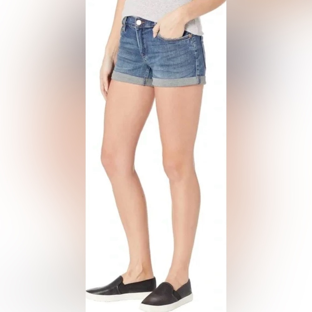 Blank NYC The Fulton Roll Up Short in Moonchild - Picture 5 of 6
